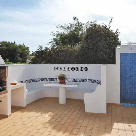 Villa Carvoeiro Sleeps 4 Air Con Wifi *